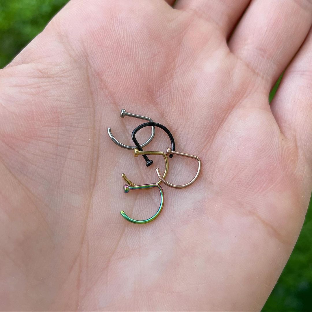 20G 3/8 Implant Grade Titanium D Shape Nose Hoop