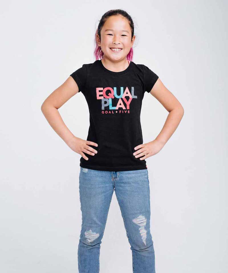 Camiseta Negra de Niña Equal Play