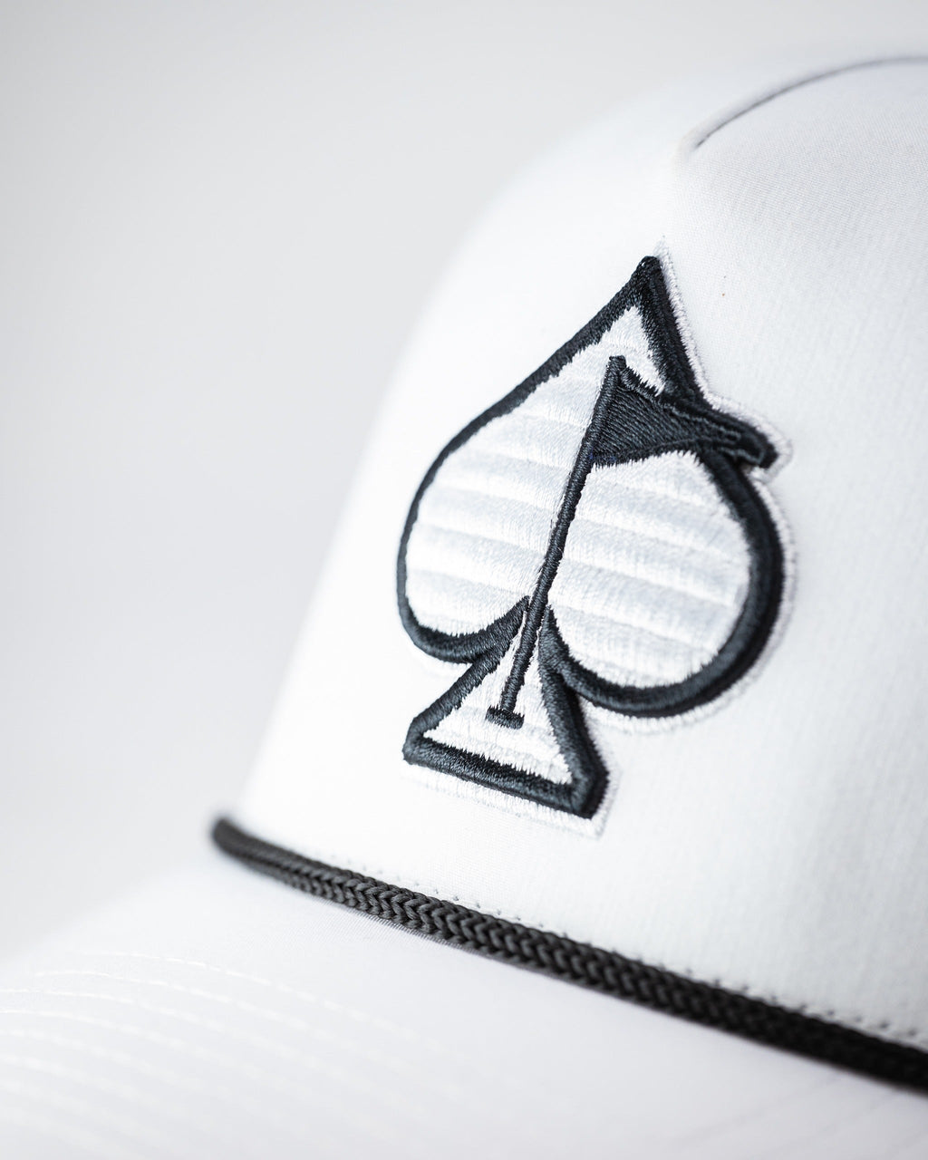 Gorra de cuerda perforada - Blanca