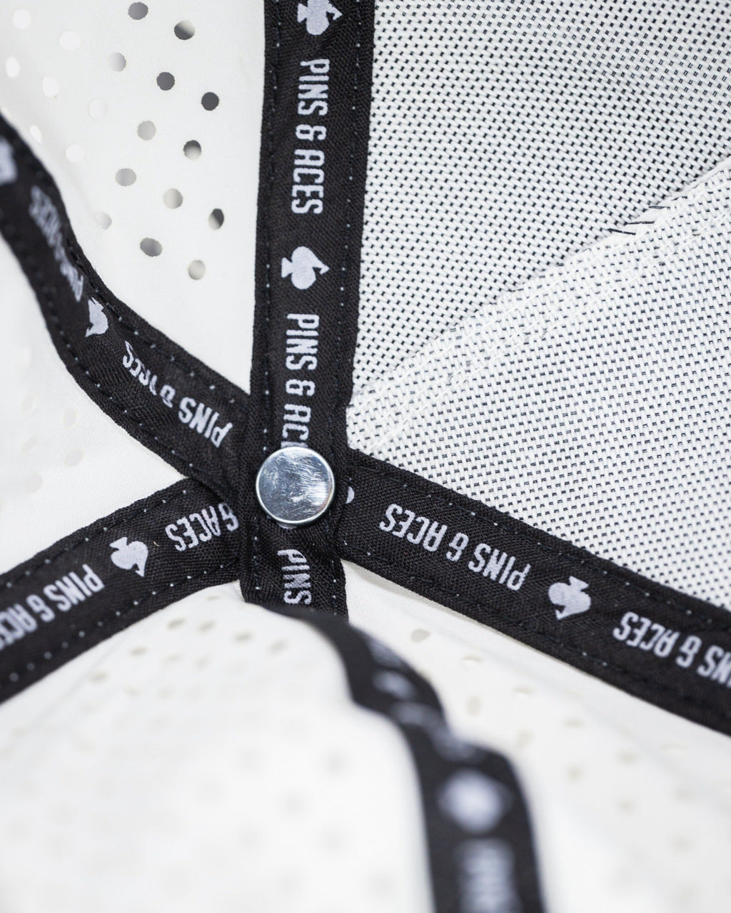 Gorra de cuerda perforada - Blanca