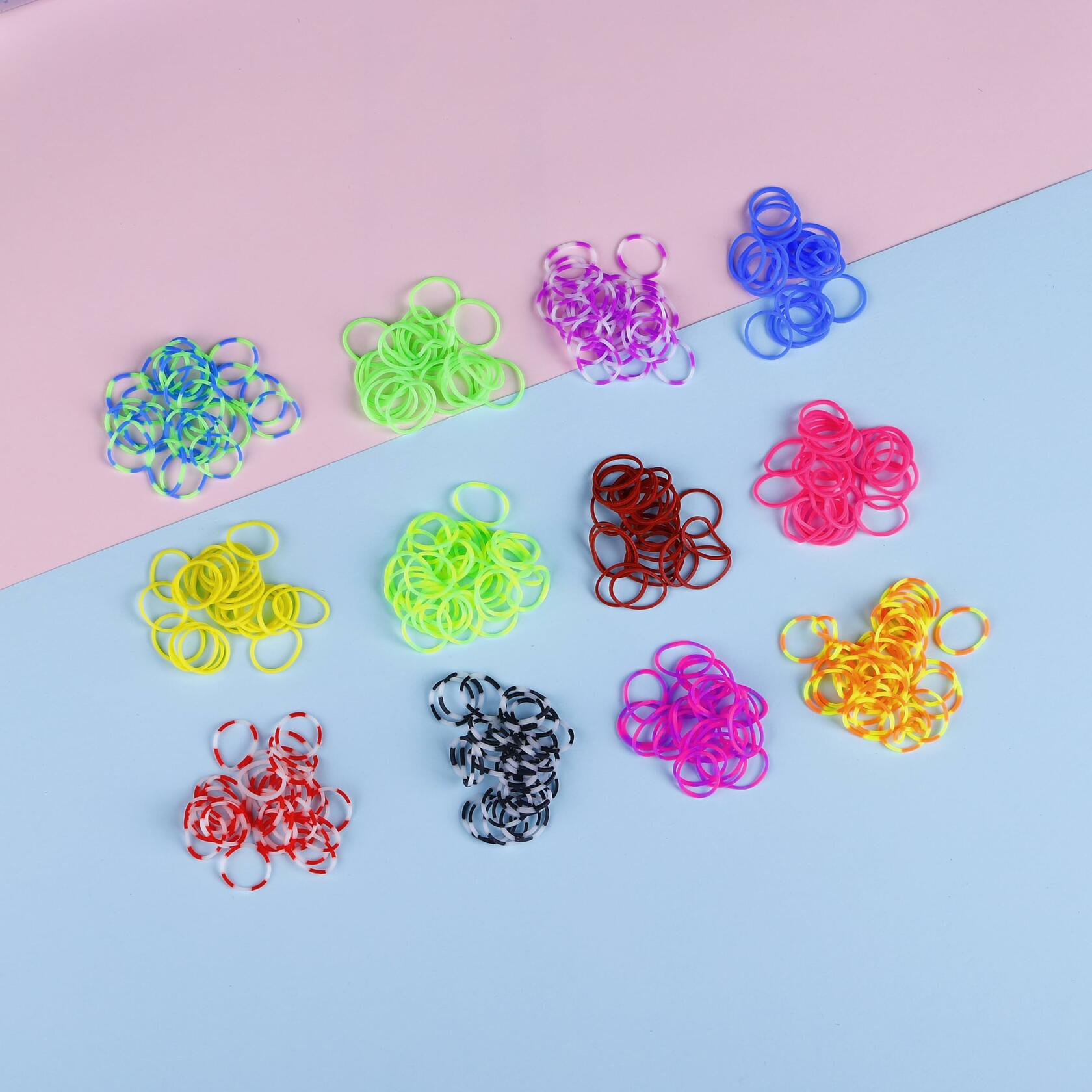 YUSLROB Rubber Band Bracelet Making Kit 2000+ Multi-Color Bands Kids