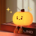 Wastou Pumpkin Silicone Night Light 3-Level Dimmable Rechargeable Orange